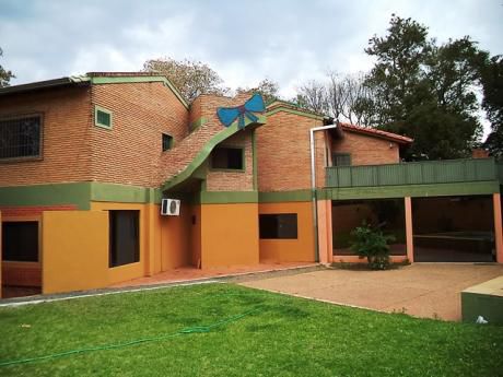 Tierra Inmobiliaria – Hermosa Y Amplia Casa En Ita Enramada! 200 Metros De PerÓn