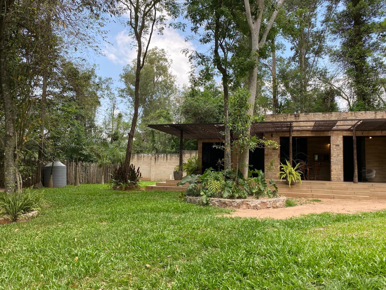 CASA EN VENTA ZONA ANFITEATRO SAN BERNARDINO — foto 2