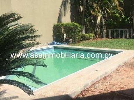 Hermosa Residencia En Condominio Con 4 Suites