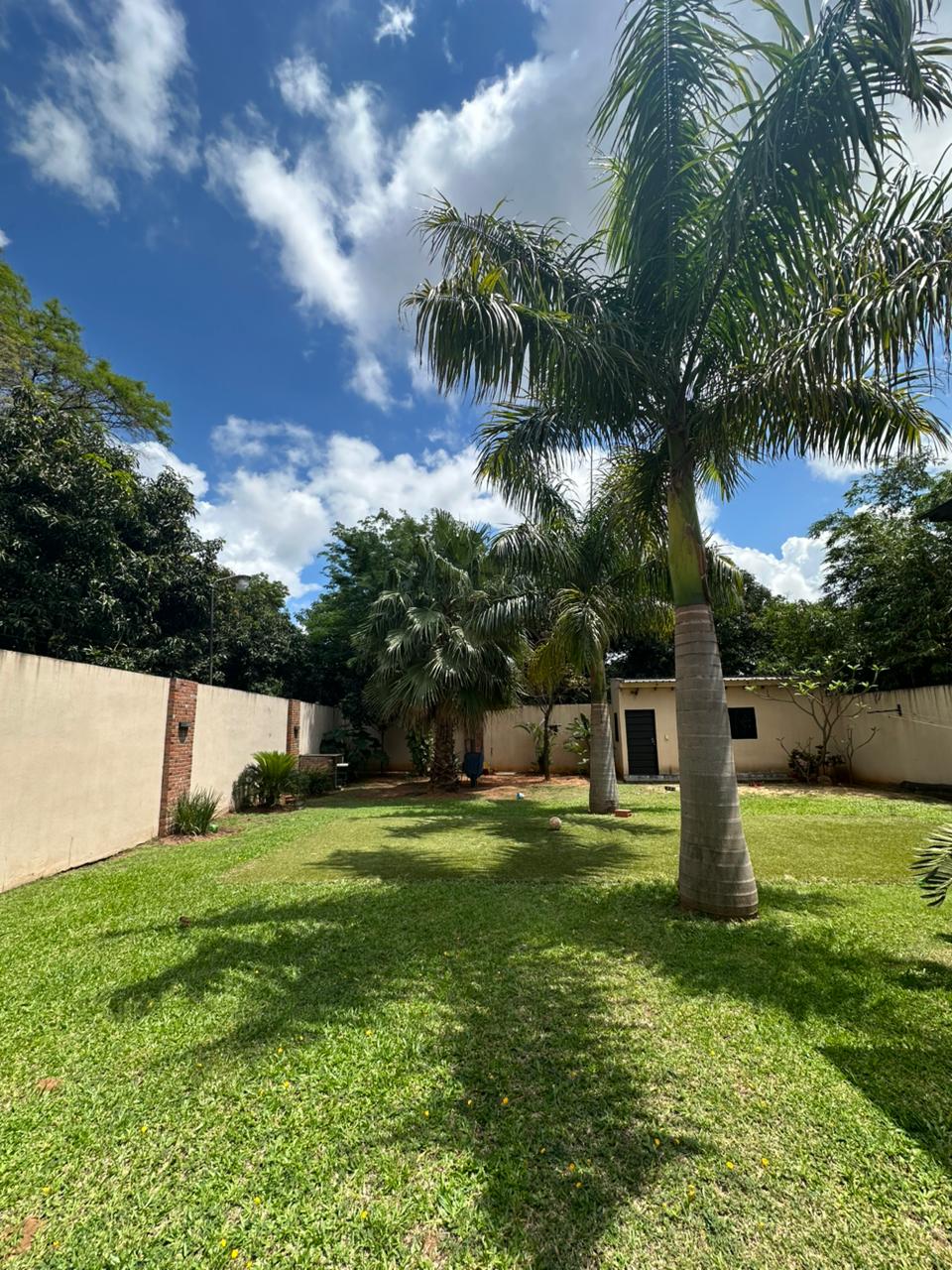 Casa en alquiler en Luque – Barrio Campo Grande — foto 3