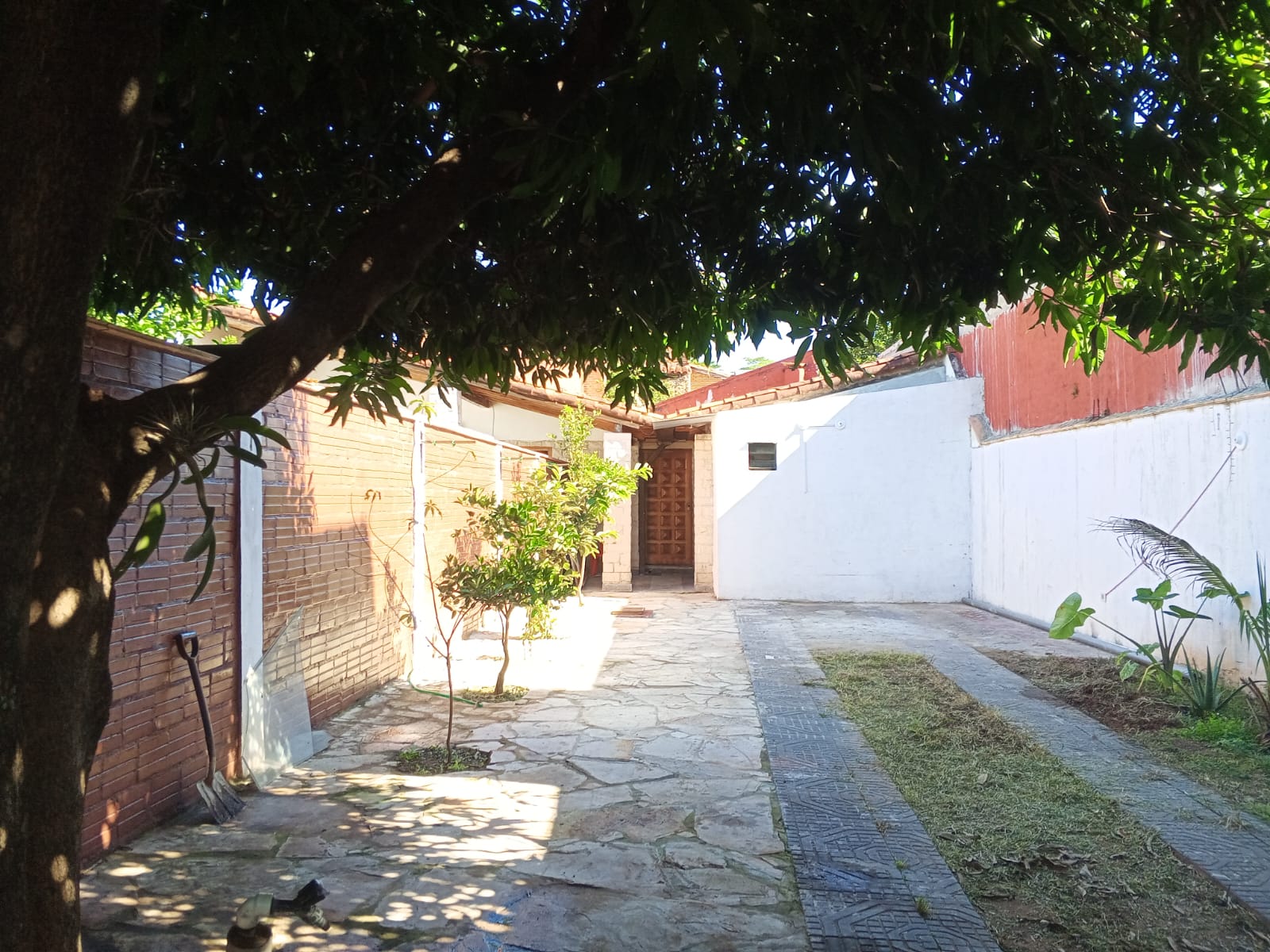 ¡Casa en alquiler en Villa Elisa! — foto 2