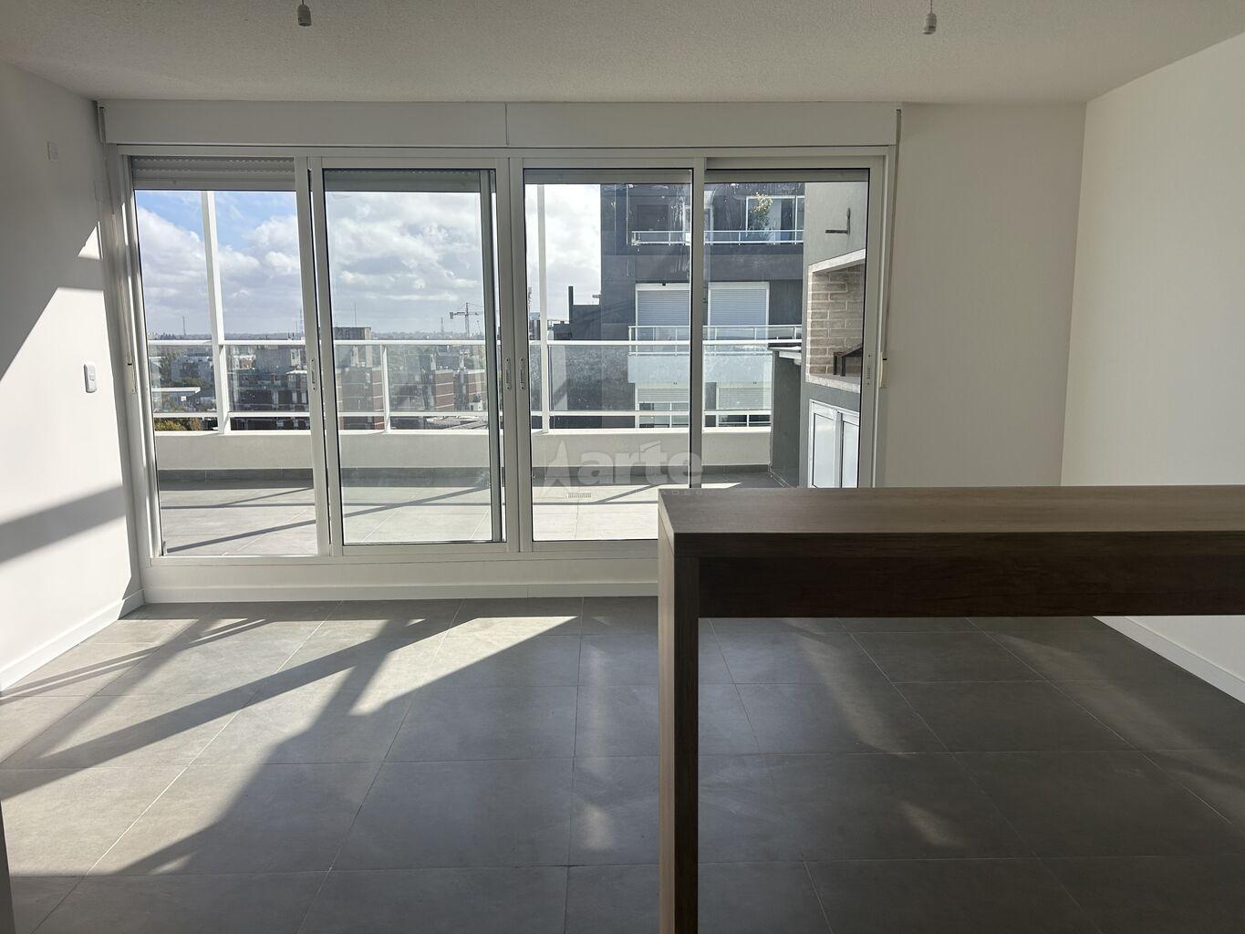 Divino Pent house a estrenar en Tres Cruces