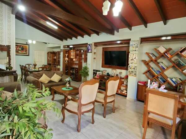 SE VENDE CASA EN EL BARRIO CIUDAD NUEVA - CIUDAD DEL ESTE — foto 3
