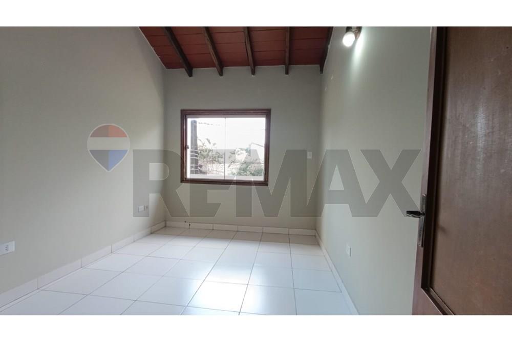 Departamento - Alquiler - Villa Elisa, Paraguay — foto 2