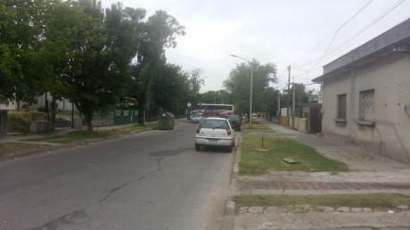 Emancipacion Esq Av Garzon