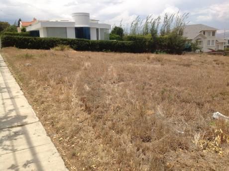 Urbanización Bosque Sur Hermoso Lote En Venta