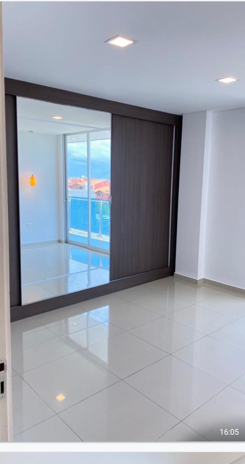 DEPARTAMENTO DE 2 DORMITORIOS EN PARANA COUNTRY CLUB — foto 3