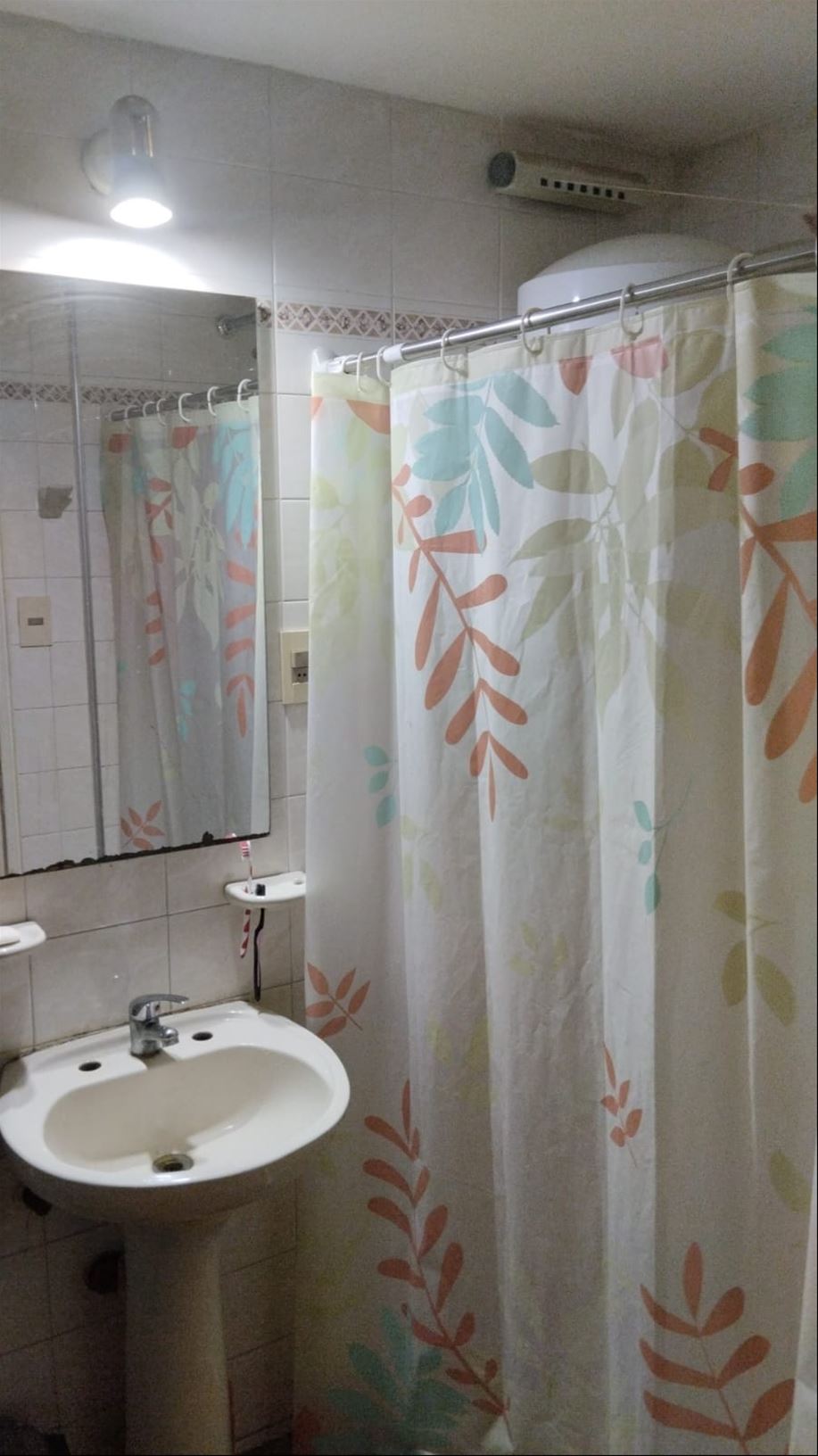 Alquiler  apartamento Pocitos monoambiente equipado  a metros de la ORT · Foto 10