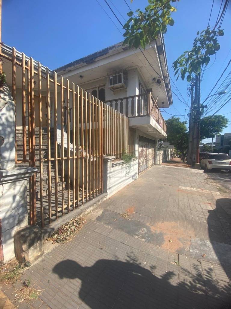 VENDO TERRENO CON CASA EN BARRIO JARA SOBRE LA CALLE PITIANTUTA, ASUNCION — foto 3