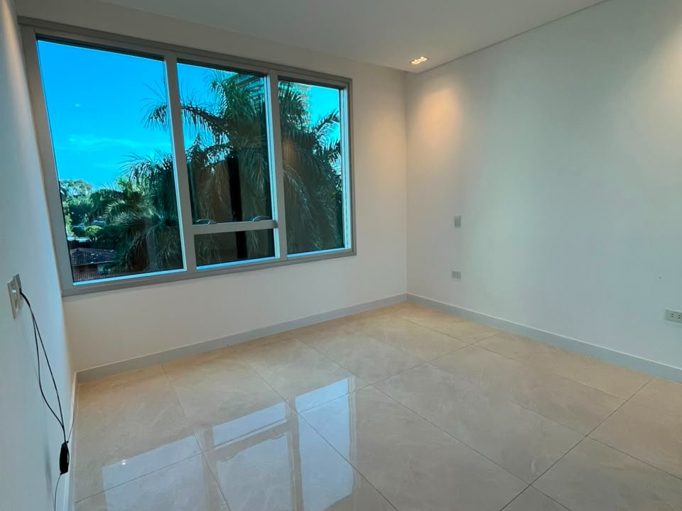 ALQUILO DEPARTAMENTO 1 DORM EN YCUA SATI — foto 3