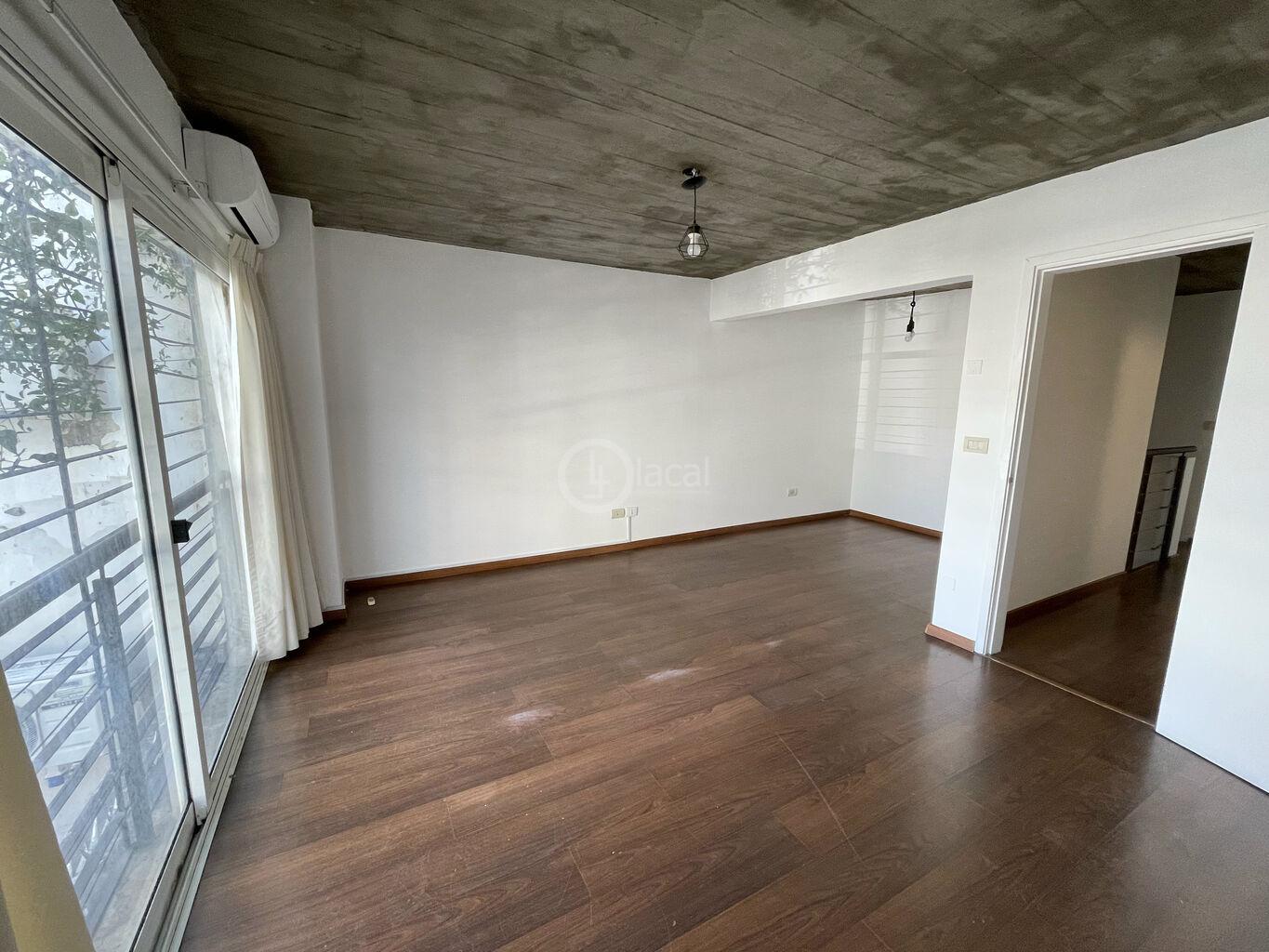 Alquiler | Muy lindo duplex, 2 dormitorios con patio/cochera y en excelente punto. · Foto 12