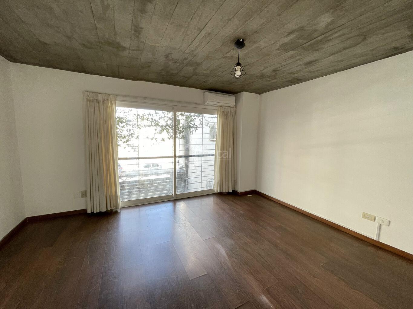 Alquiler | Muy lindo duplex, 2 dormitorios con patio/cochera y en excelente punto. · Foto 11