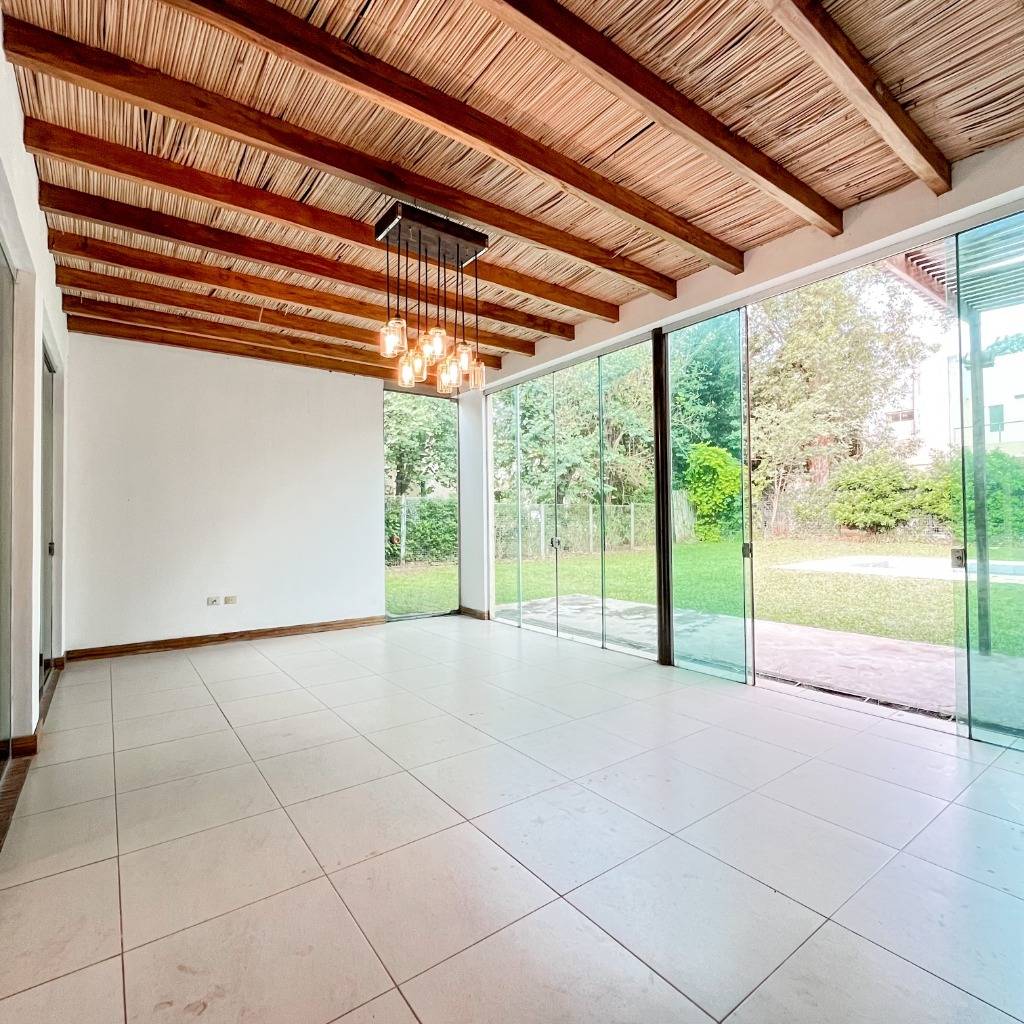 Alquilo CASA en Barrio Cerrado Montesol — foto 2