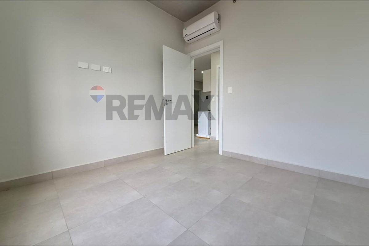 Departamento - Alquiler - Luque, Central, Paraguay — foto 3