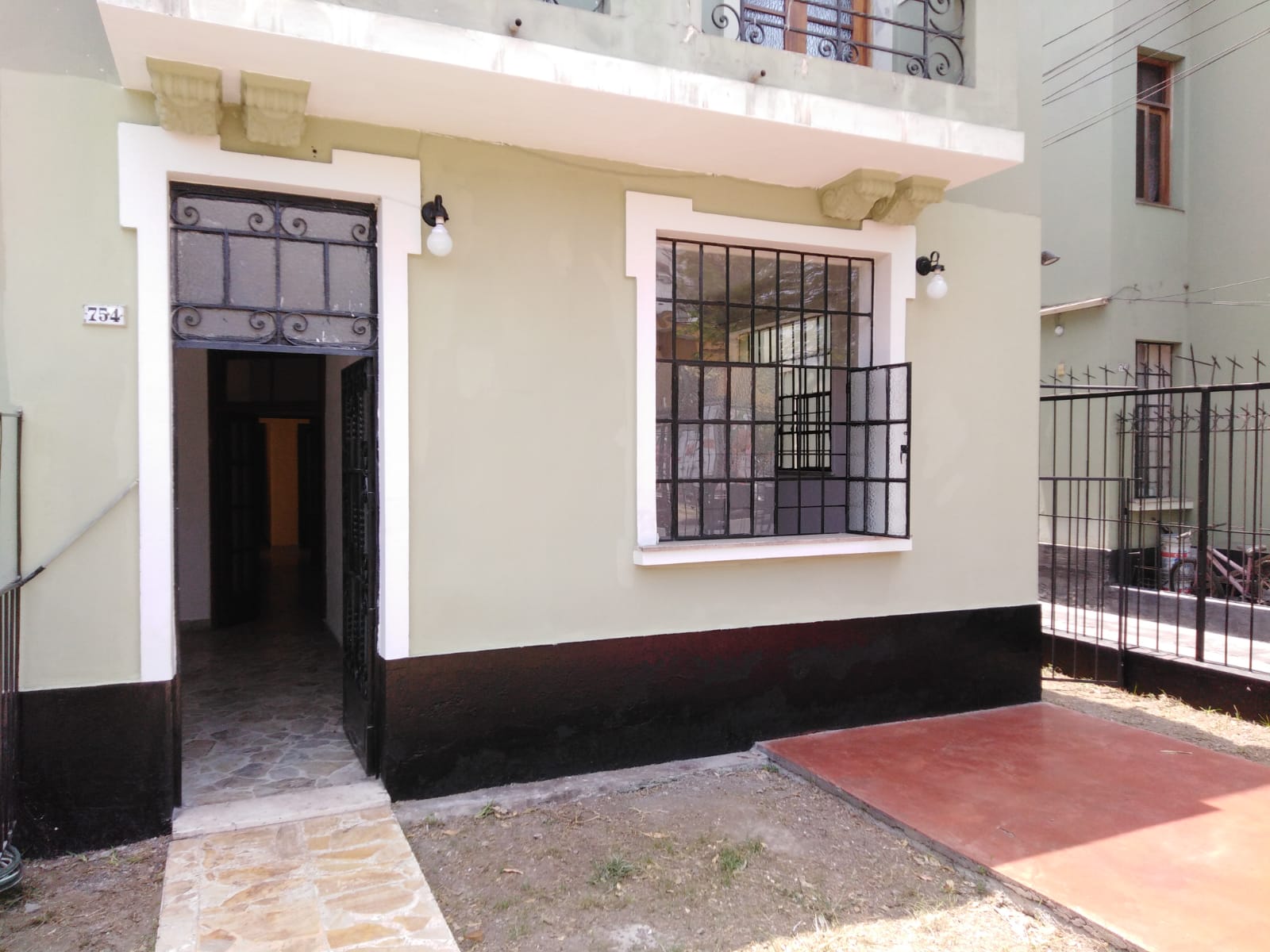 Alquiler De Casa En Jesús María. Ref. 045E4