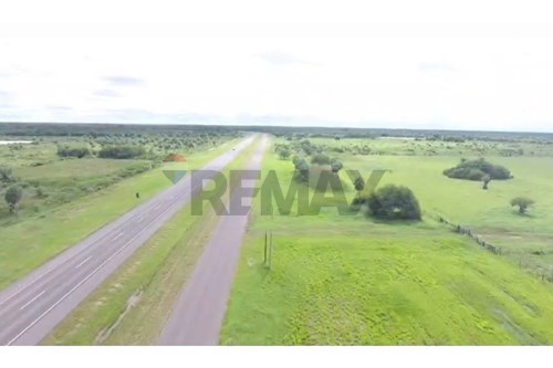 Vendo estancia sobre la Ruta transchaco en Benjamín Aceval — foto 2