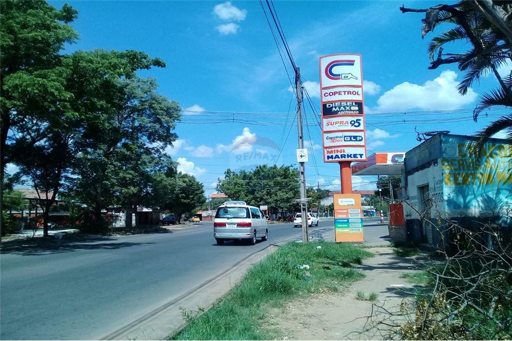 VENDO TERRENO EN LUQUE- CURVA ROMERO — foto 2