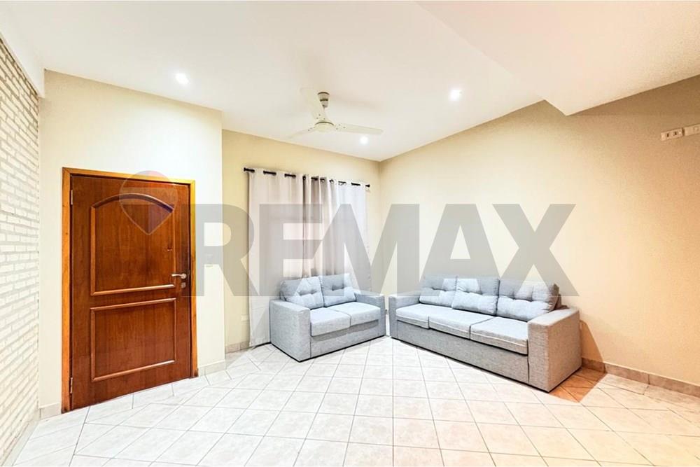 Casa en venta en Fernando de la Mora — foto 2