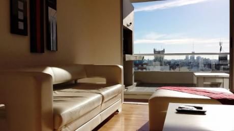 Alquiler De Apartamento 1 Dormitorio Con Garage En Punta Carretas , Montevideo