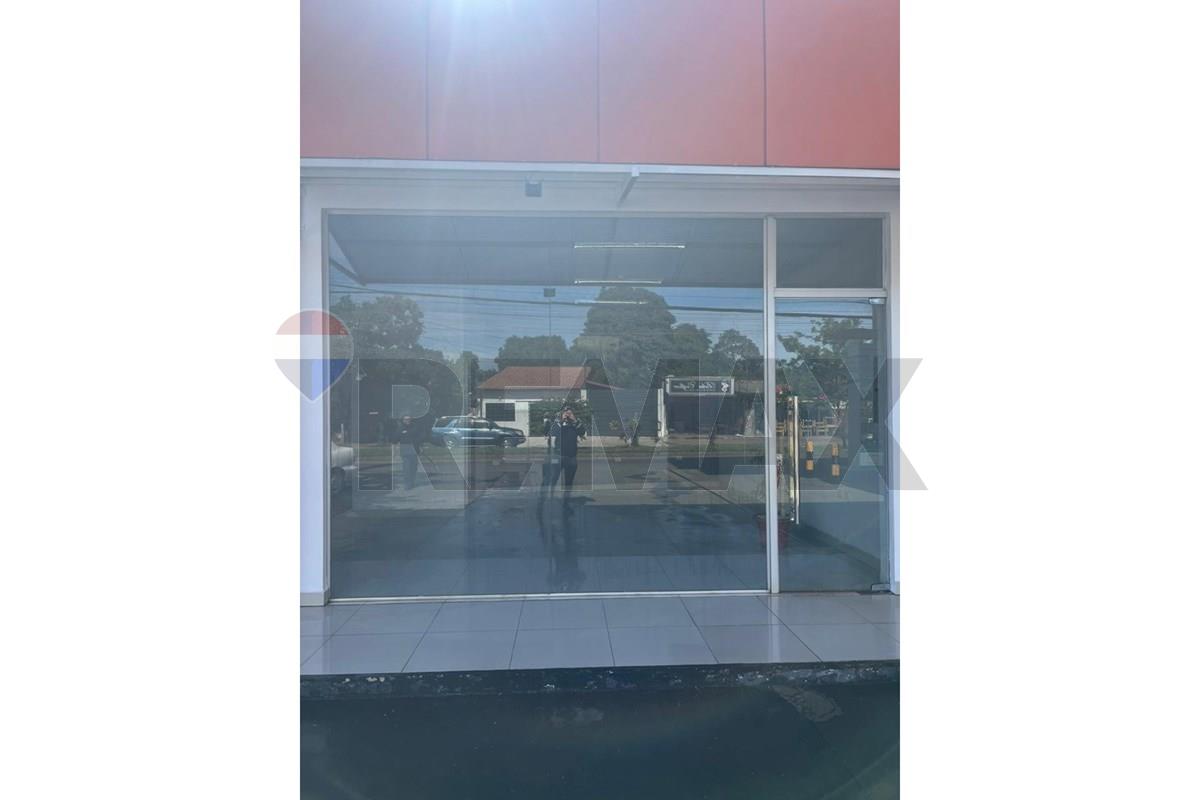 Local Comercial - Alquiler - Luque, Central, Paraguay, Emprende! — foto 3