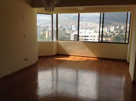 En Alquiler Departamento De 3 Dormitorios En Torres Sofer
