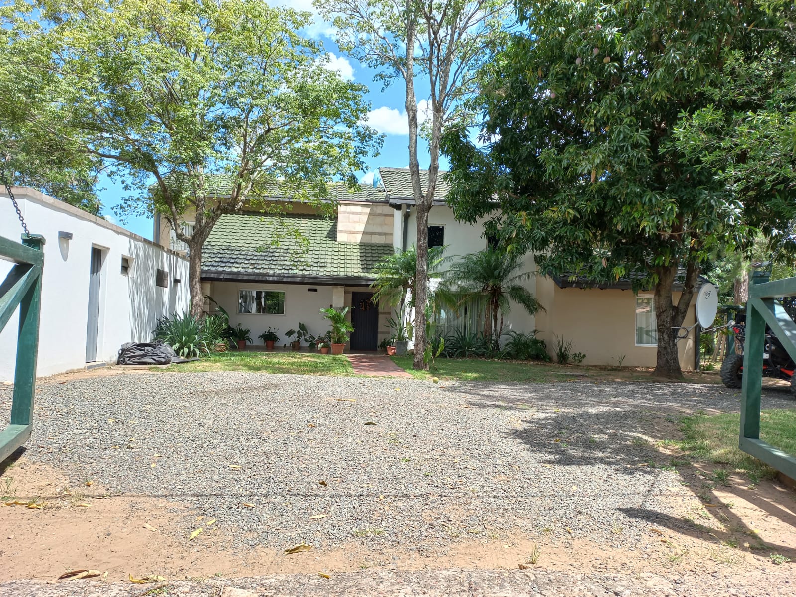 VENDO sobre el lago San Bernardino!! Con hermosa vista al cerro — foto 3