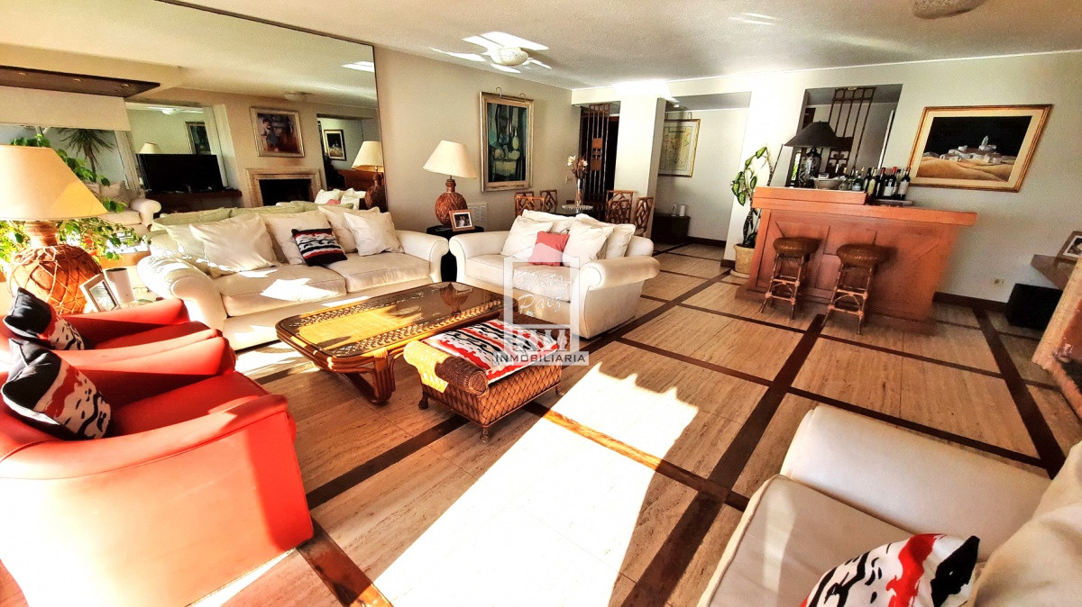 Penthouse duplex frente al puerto, con jacuzzi y parrillero propio. · Foto 4