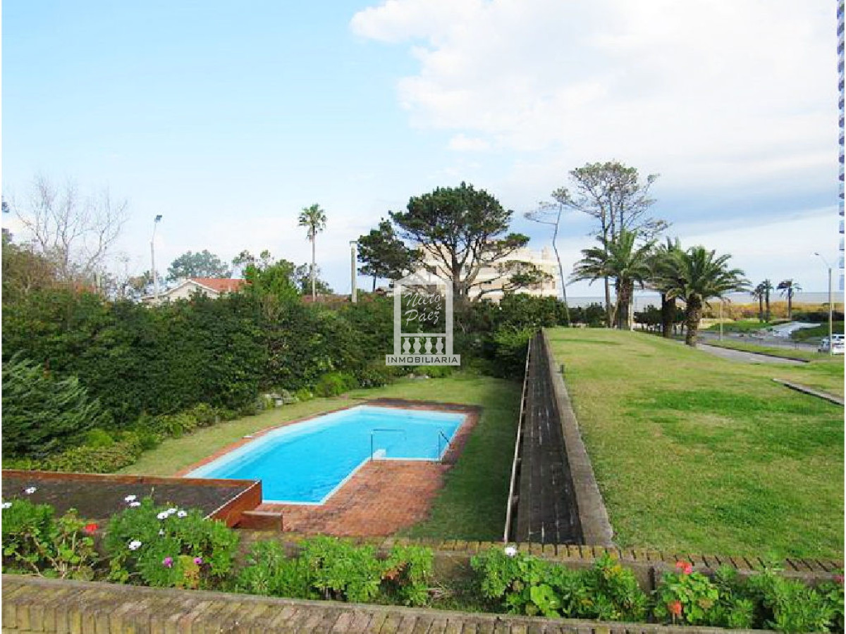 Casa en venta en Playa Mansa