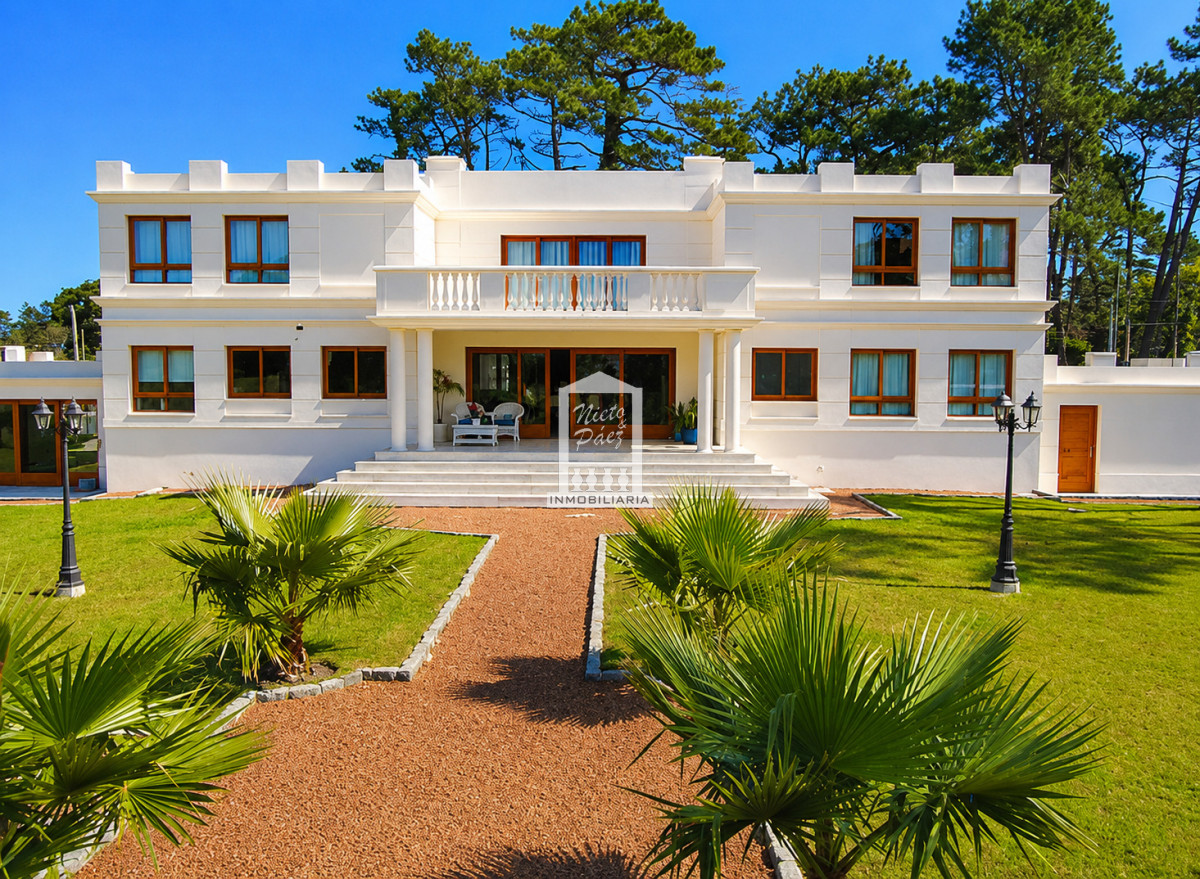 Casa en venta en Playa Mansa