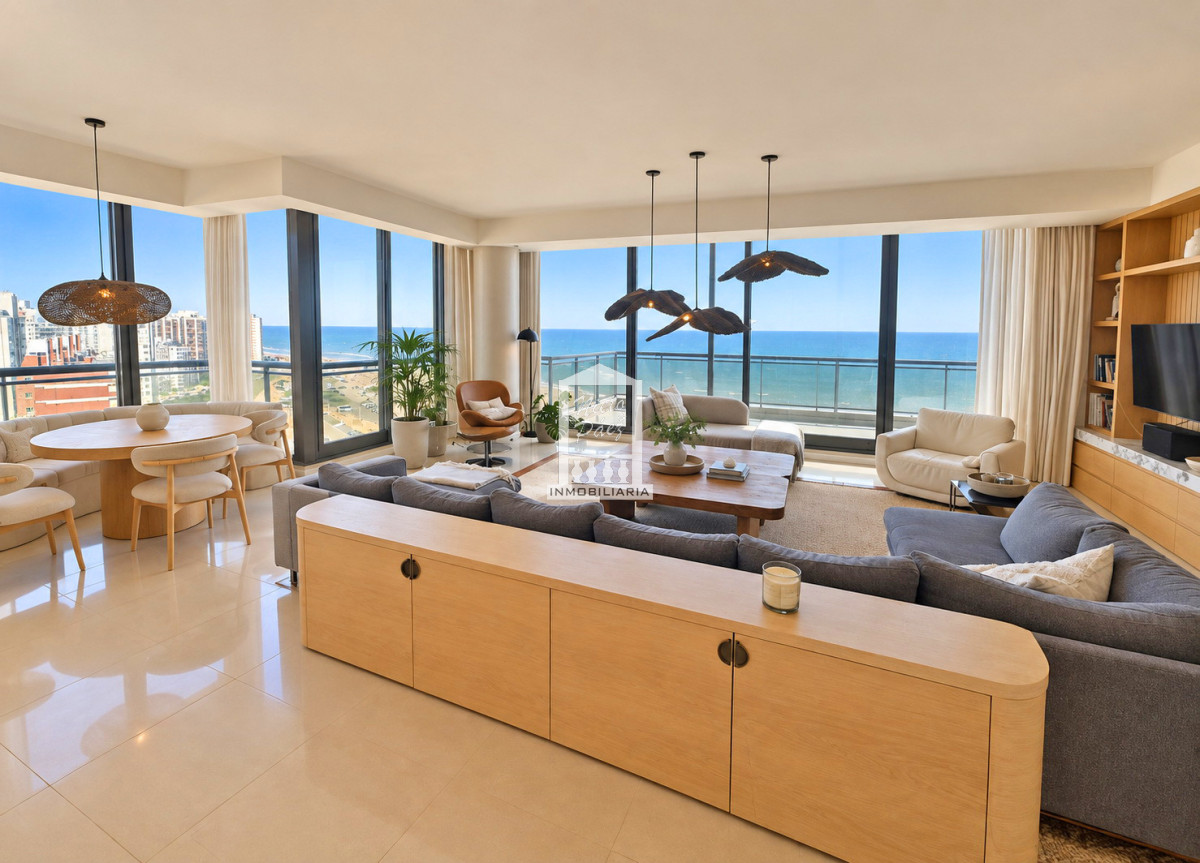 Penthouse en Imperiale: 5 suites y piscina privada. 4 garajes.