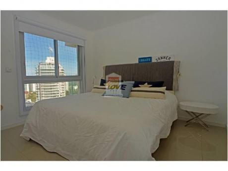 Apartamentos En Playa Brava