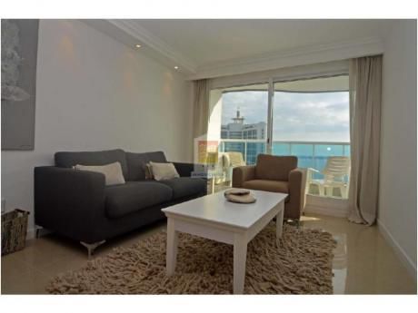 Apartamentos En Playa Mansa