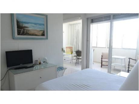 Apartamentos En Playa Mansa