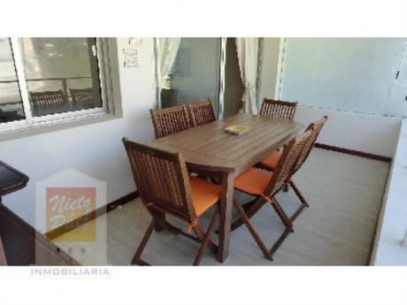 Apartamentos En Playa Mansa