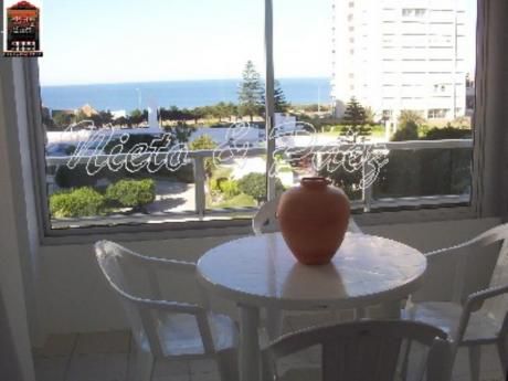 Apartamentos En Playa Mansa: Nyp709a