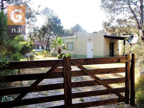 Casa En Piriápolis (punta Colorada)