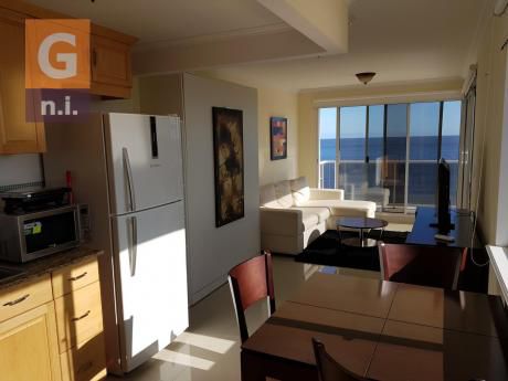 Apartamento En Piriápolis (piriápolis Centro)
