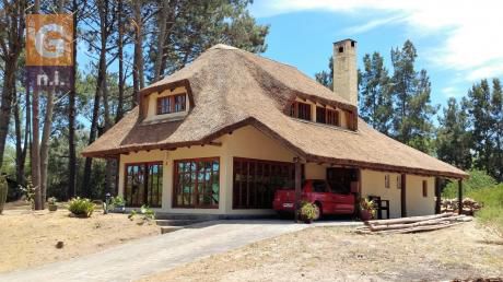 Casa En Piriápolis (portales)