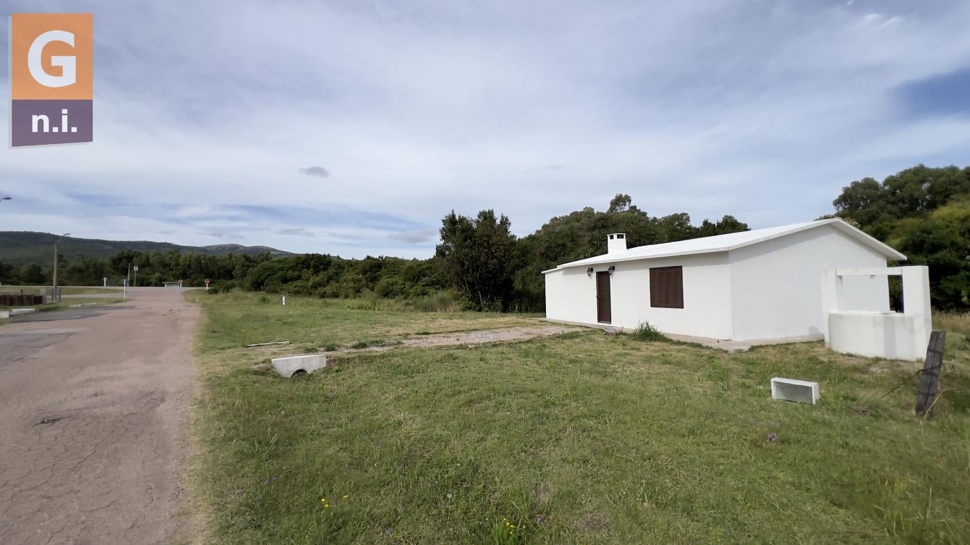 Casa en Piriápolis (Estación Las Flores) Ref. 6947