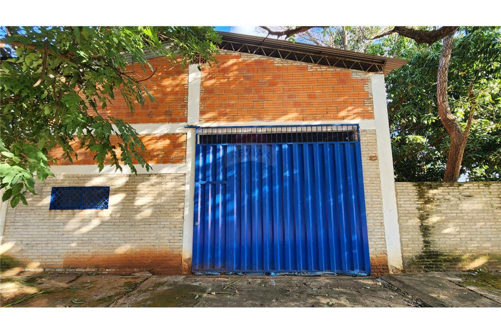 Alquilo hermoso deposito en luque — foto 3