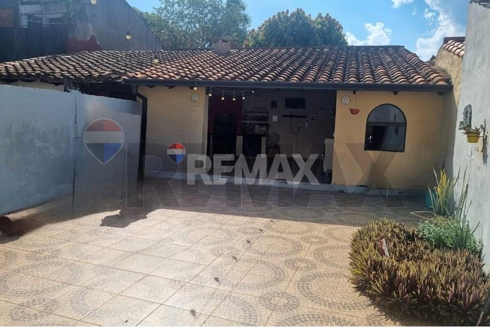 Casa en alquiler en Tembetary, Asunción — foto 2