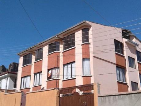 Vendo Soleado Departamento En Chasquipampa Zona Sur La Paz, 71m2 De Superficie ú