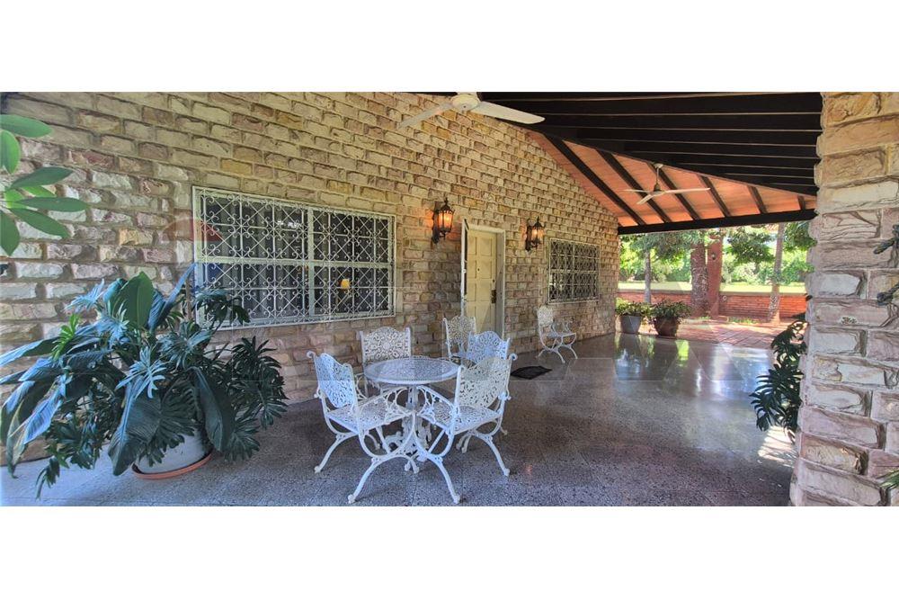 Residencia - Venta - Ñemby, Central, Paraguay, Lujo! — foto 3