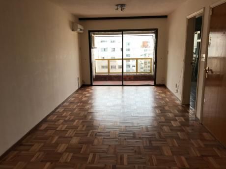 Venta Y Alquiler Apto 2 Dormitorios Pocitos Con Gge Y Box