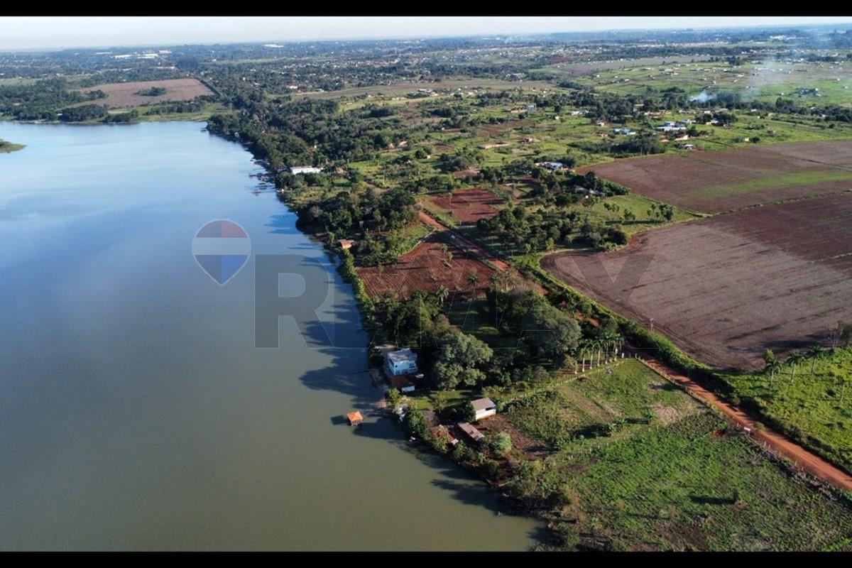 VENDO AMPLIO TERRENO EN CIUDAD DEL ESTE LADO ACARAY — foto 3