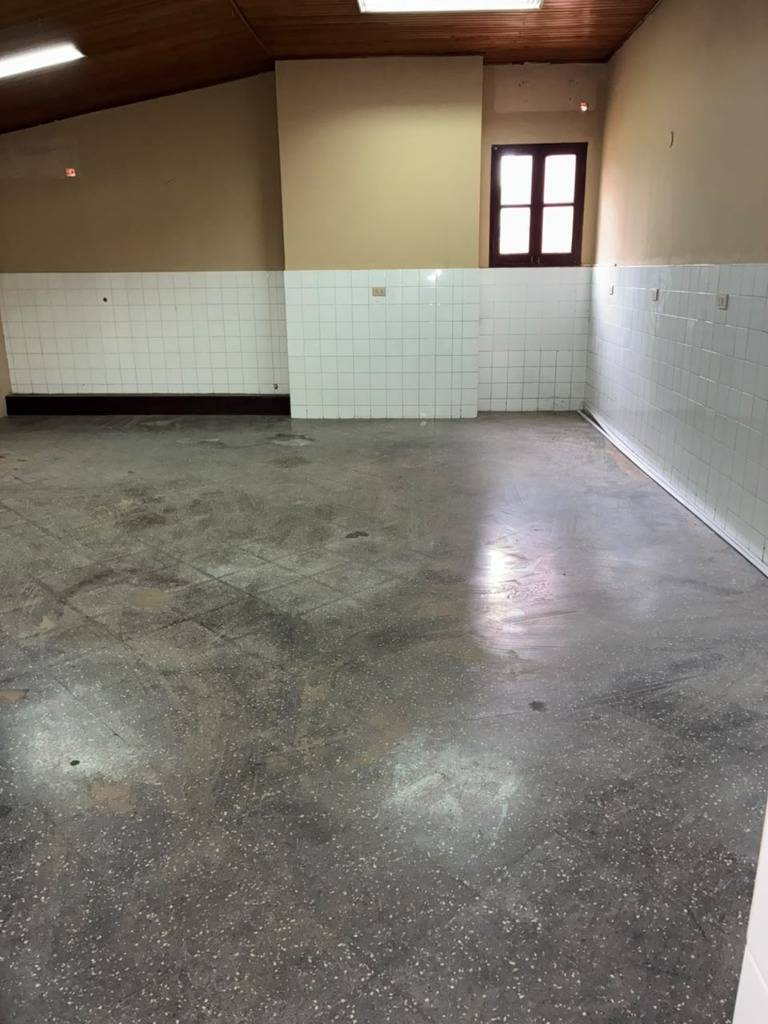 LOCAL COMERCIAL EN ALQUILER – AVDA. GUIDO BOGGIANI — foto 2
