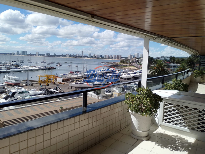 Apartamentos en Península