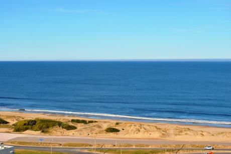 Apartamento En Alquiler 3 Dormitorios