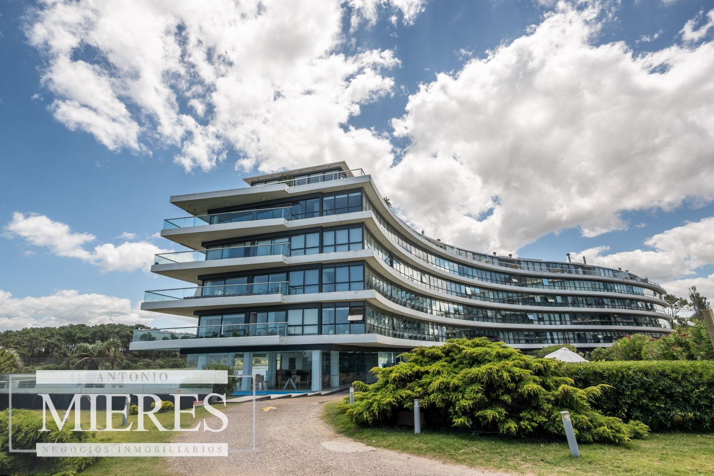 Venta apartamento 1 dormitorio - Playa Mansa