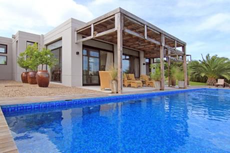 Casa En Venta 4 Dormitorios